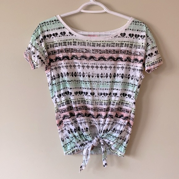 Pink/green water colour and pattern shirt - Picture 1 of 2